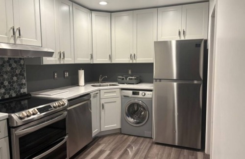 Annapolis Apartment | Poolside Annapolis Retreat for Mid-Term Stays!