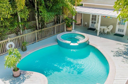 Downtown Villa | Poolside Studio Villa Steps from Duval!