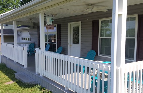 Monticello House | Porch sunset on the lake, 1/2 mile from Beaver Creek Marina!