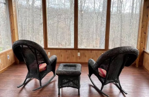 Gnaw Bone House | Private 130-Acre Retreat | Trails, Wildlife & Family Space w/Hot Tub