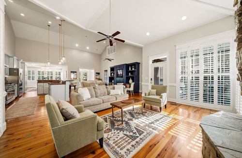 Hampstead House | PRIVATE 16+HiddenOasis! SwimPond+HotTub+Sauna+2Firepits+10ac, Pets Welcome!