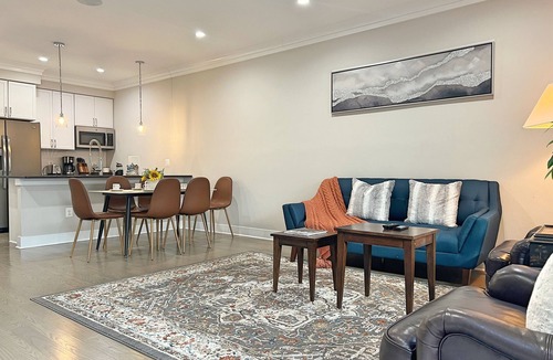 Georgetown Apartment | Private 2BR Suite in Georgetown - Free Parking, Walk to Campus & M St