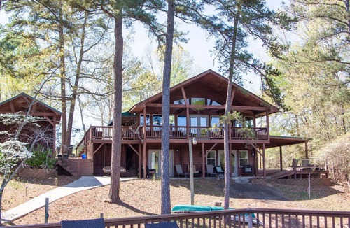 Wedowee Cabin | PRIVATE BOAT DOCK AND ONLY 8 STAIRS TO THE WATER
