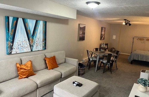 Radford Apartment | Private Cozy Studio