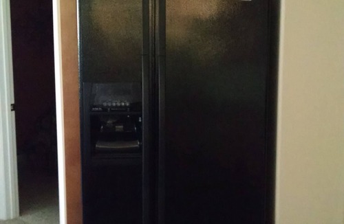 Knoxville Apartment | Private Entrance with off street Carport Parking!