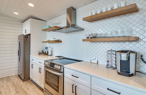 Cook Springs House | Private Lakefront Gem w/Dock in Talladega
