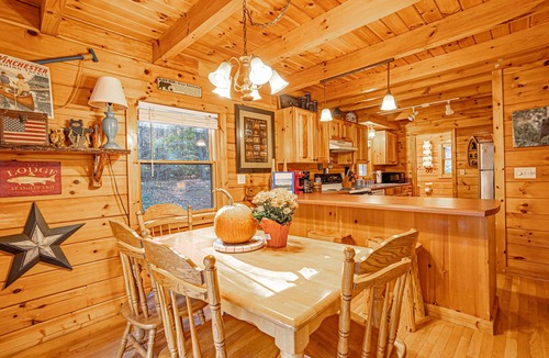 Lake Lure Cabin | Private log home with lake/beach/River/Mountains/HOT TUB / Canoes/Pets.