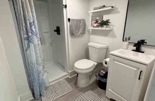 Taylors Apartment | Private&Modern cozy studio near GSP airport & BMW