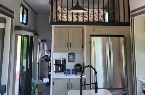 La Follette House | Private setting great views full kitchen bath Elk Hunting/Fishing ATV/UTV Trail