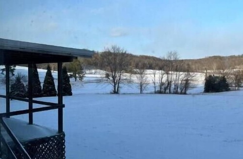 McFarlan House | Private Shawnee National Forest Retreat , Near Garden of the Gods