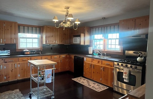 Dundas Other | Private, Spacious Country Retreat. Pets welcome!