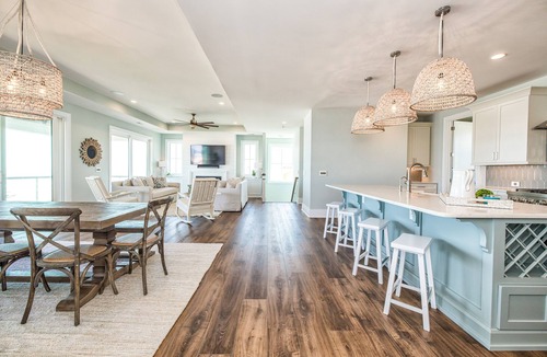 Topsail Beach House | Professionally Decorated Ocean Front Oasis
