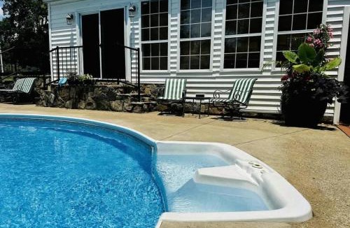 Lookout Valley Neighborhood Association House | Quail Run Farm House, 15 Mins to Chattanooga