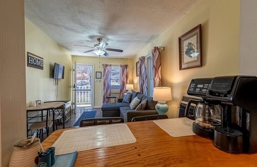 True Cottage | Quaint Cozy Cottage Perfect for a Peaceful Getaway in West Virginia