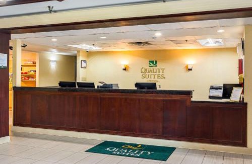Forest Park Hotel | Quality Suites Atlanta Airport East
