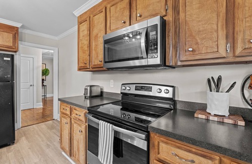Cayce House | Quick Drive to Ft Jackson - The Indie Rancher