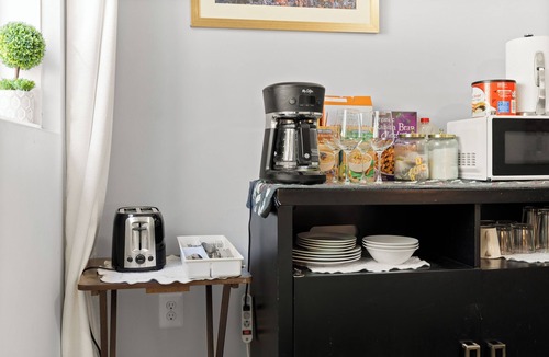 Springfield House | Quiet 2BR Basement Suite w/Office, Private Entrance - Near DC & Shops