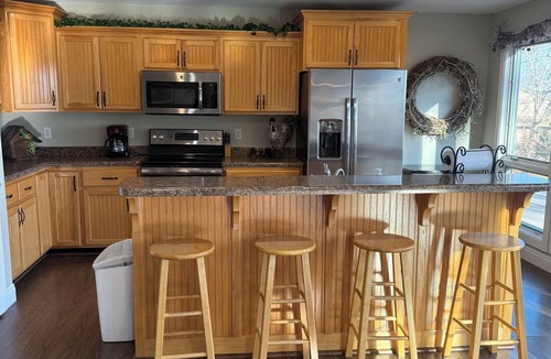 Bronston Condo | Quiet Getaway Condo; Business/Recreation Everything you need at your fingertips!