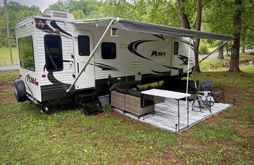 Burnt Chimney House | Quiet Woods RV Near Blue Ridge Parkway