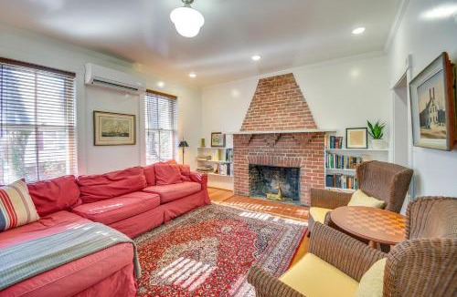 Zanoni House | Radiant Gloucester House w/Private Porch!