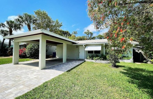Lakeside Point House | Recently Updated 2/2 With Hot Tub, 1 Mile to Beach