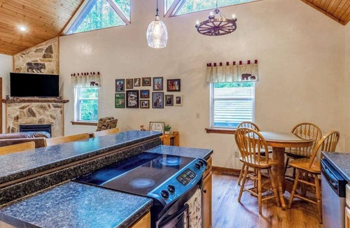 Sylva House | Red Fox Den
