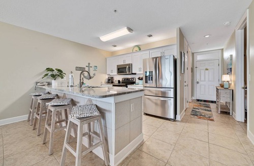 Orange Beach East Condo | Regency Isle 1002 | Indoor/Outdoor Pools + Hot Tub & Fitness