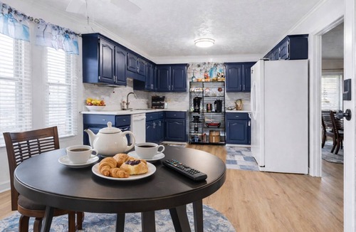 Fayetteville House | Relaxing home near Fort Liberty—ideal for families, military & professionals