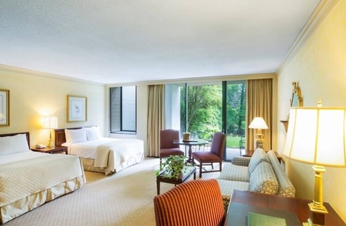 Williamsburg Hotel | Relaxing Hotel Stay Near Historic Williamsburg