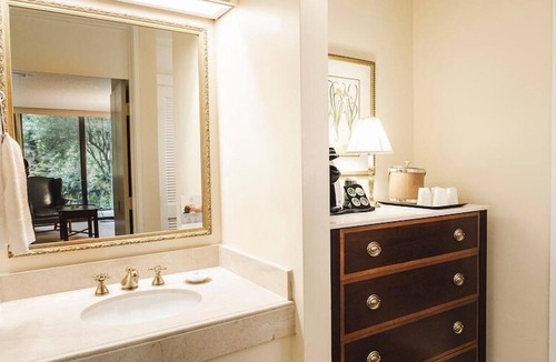 Williamsburg Hotel | Relaxing Hotel Stay Near Historic Williamsburg