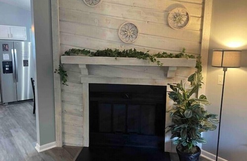 Greensboro House | Remodeled duplex near coliseum