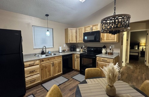 La Follette Apartment | Remodeled Western Country Getaway Near Lake & Trails