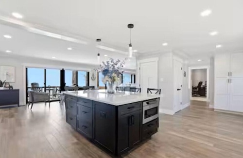 Lorton House | Resort style house on the river with dock,Fishing, boating, salt water pool!