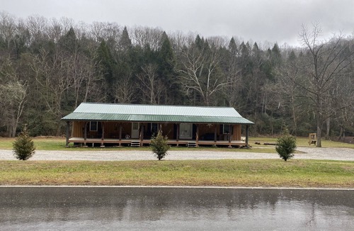 Newcomb Cabin | Ride The Line, LLC. Chris & Danielle Line Owner