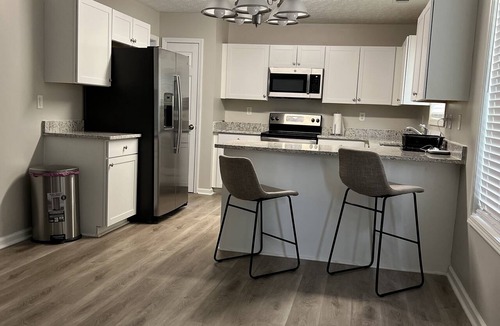 Lithonia House | Ritzy Executive Suite-minutes from Stone Mountain Park