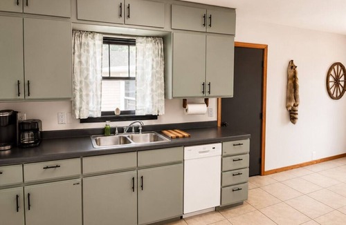 Wonewoc Cottage | River Cottage with Game Room on 400 State Trail