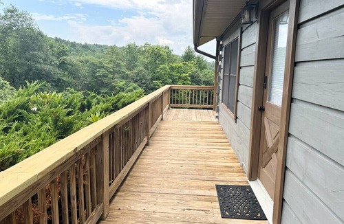 Meadows Of Dan Cabin | River Walk Cabins: Bison Cabin