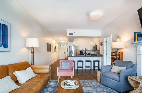 Knoxville Condo | Riverside Condo - Downtown & River Views/Access!