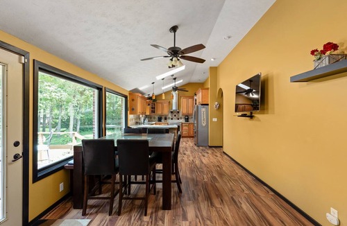 Fishers House | Riverside Haven | Firepit Grill Private Dock!