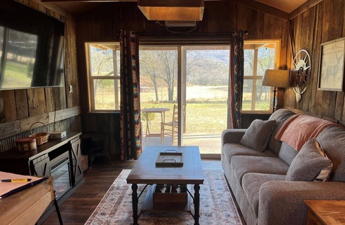 Wildwood Cabin | Romantic Cabin -Also available RV pad w/hookups -Heated Outside Shower & Soaker Tub - Mountain Views