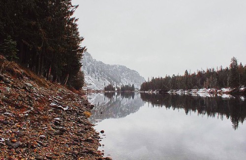 Clark Fork Cabin | Romantic Waterfront Shabby Chic Cabin on the Clark Fork River! #SwankyCabin
