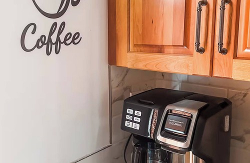 Northwest Raleigh House | Rosie's Retreat - Pet-friendly “gem” at Lenovo, NCSU