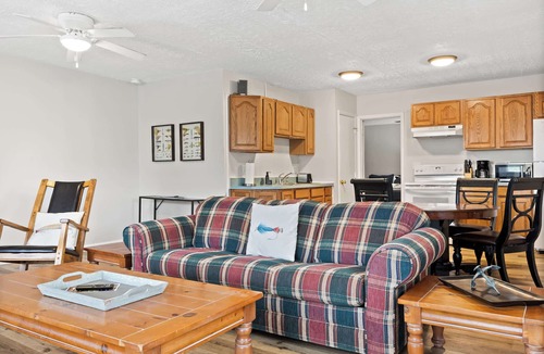 Westview Apartment | Rough River Lake Home for Work & Getaway Seekers!