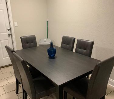 Villa Heights Apartment | Runaway!