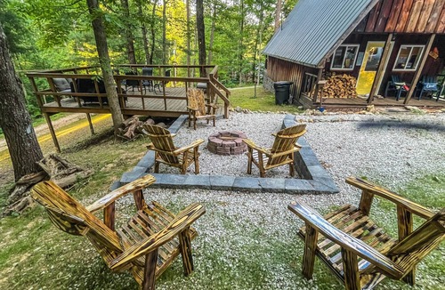 Wellington Cabin | Rustic Cabin Retreat Near RRG & Cave Run