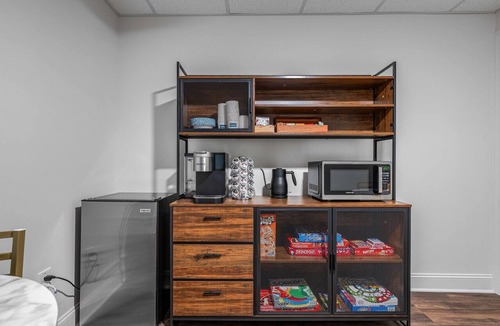Charlotte Street Condo | Sabel #103 Downtown Asheville king suite with Wi-Fi, parking, and kitchenette