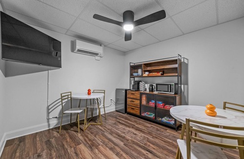 Charlotte Street Condo | Sabel #202 | King Suite | Downtown Asheville | Fast Wi-Fi & free parking