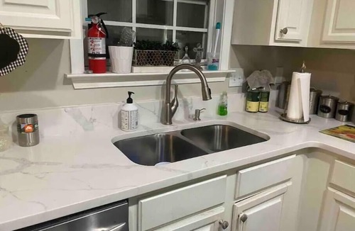 Green Pond Bed & Breakfast | Safe community were you feel at home 4 bedroom Queen Beds ,Rollaway 2 bathroom