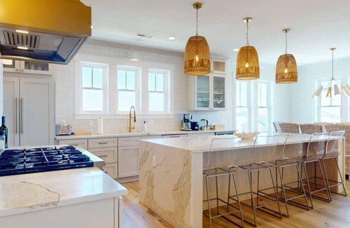 North Carolina Coast House | Salt House | Luxury 7-Suite Beach Retreat w/Pool & Elevator