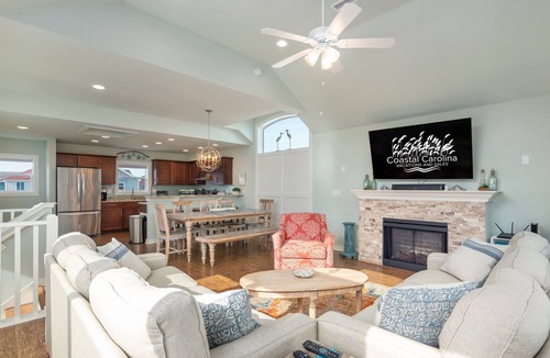 Whalehead Beach House | Salty Breeze: Oceanside, Elevator,Hot Tub, Community Pool Access!